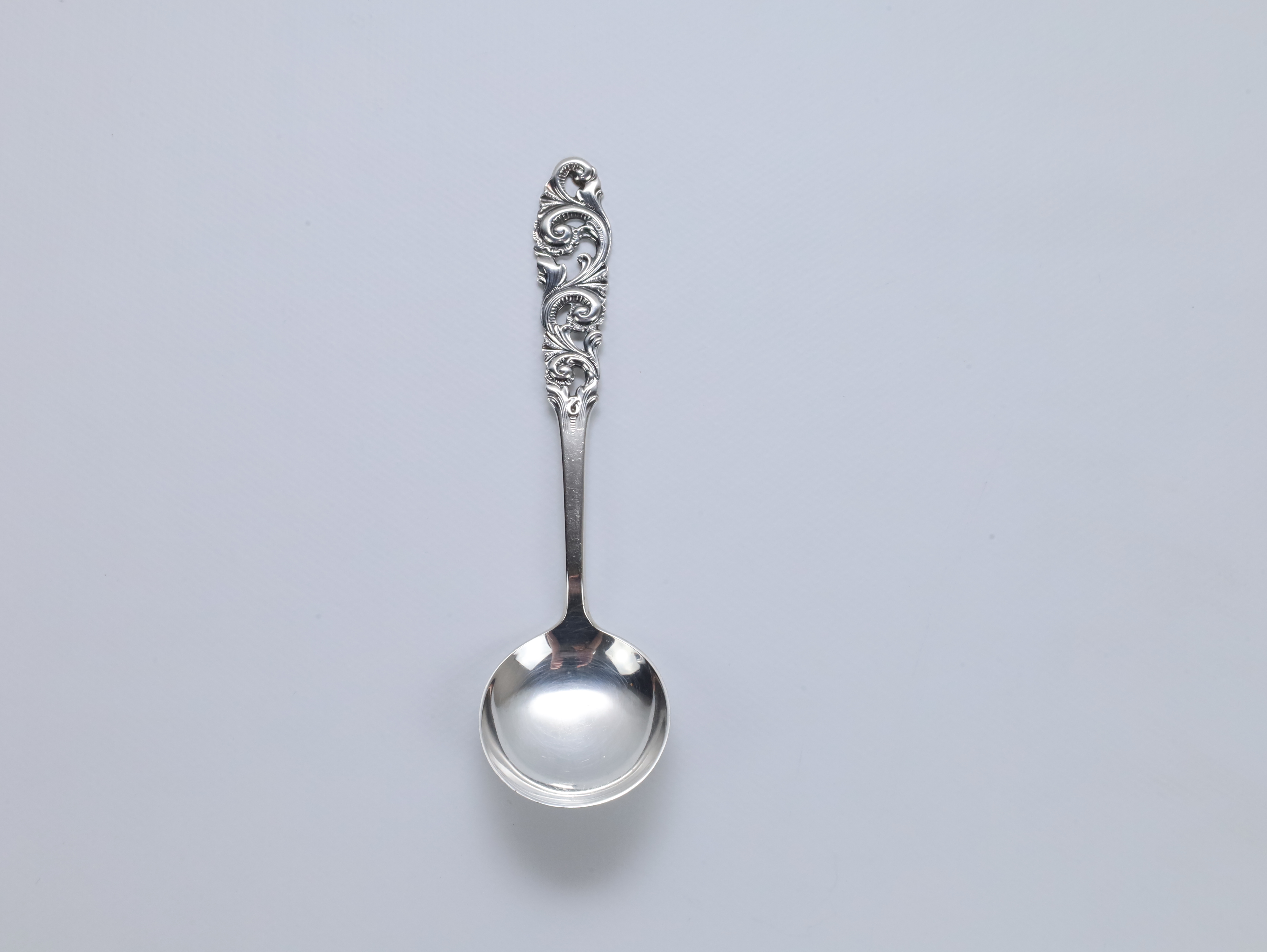 Telesølv is-skje – Mylius Norge i 830S