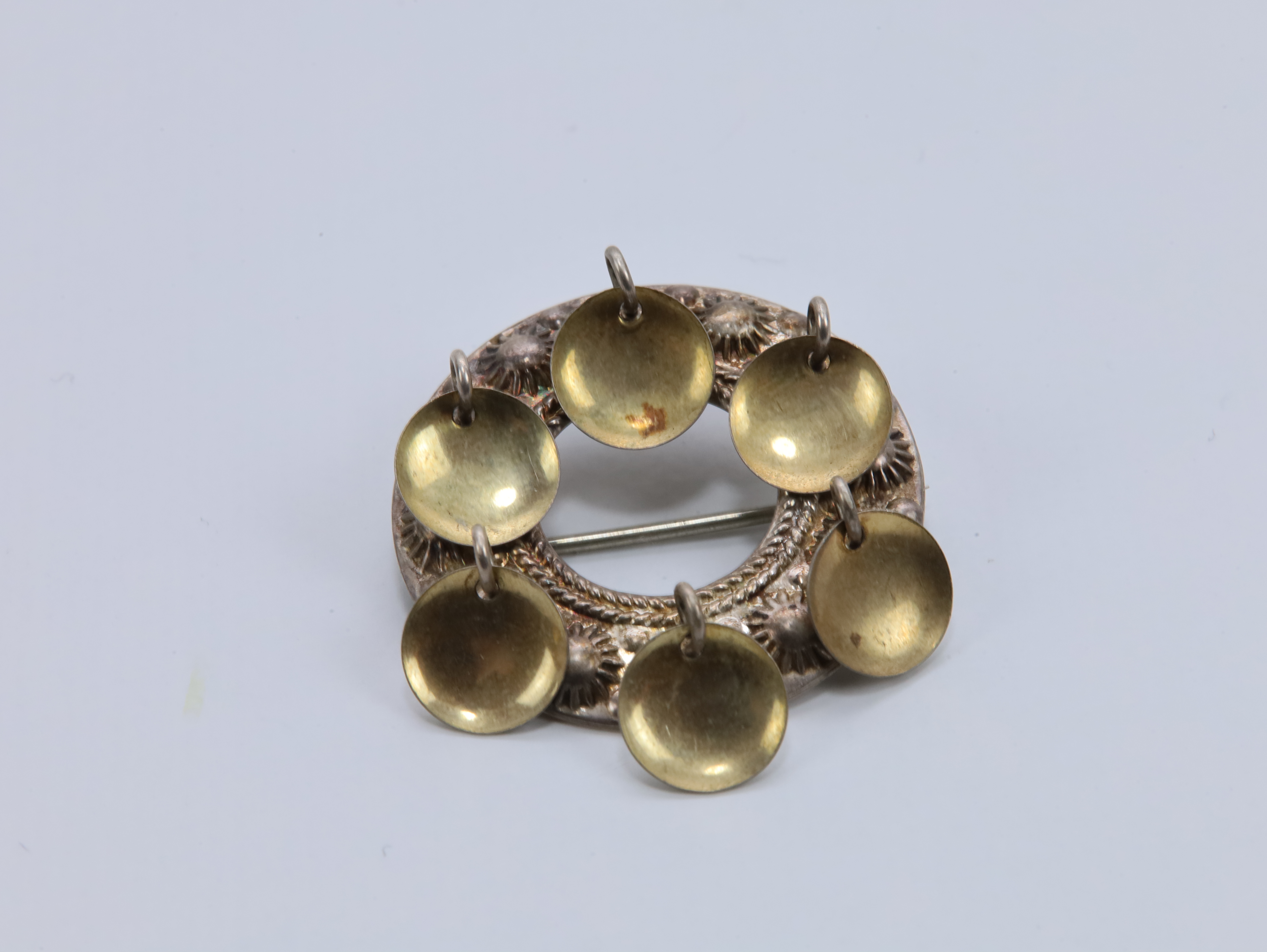 Sølje brosje i 830 sølv ca. midten av 1900-tallet