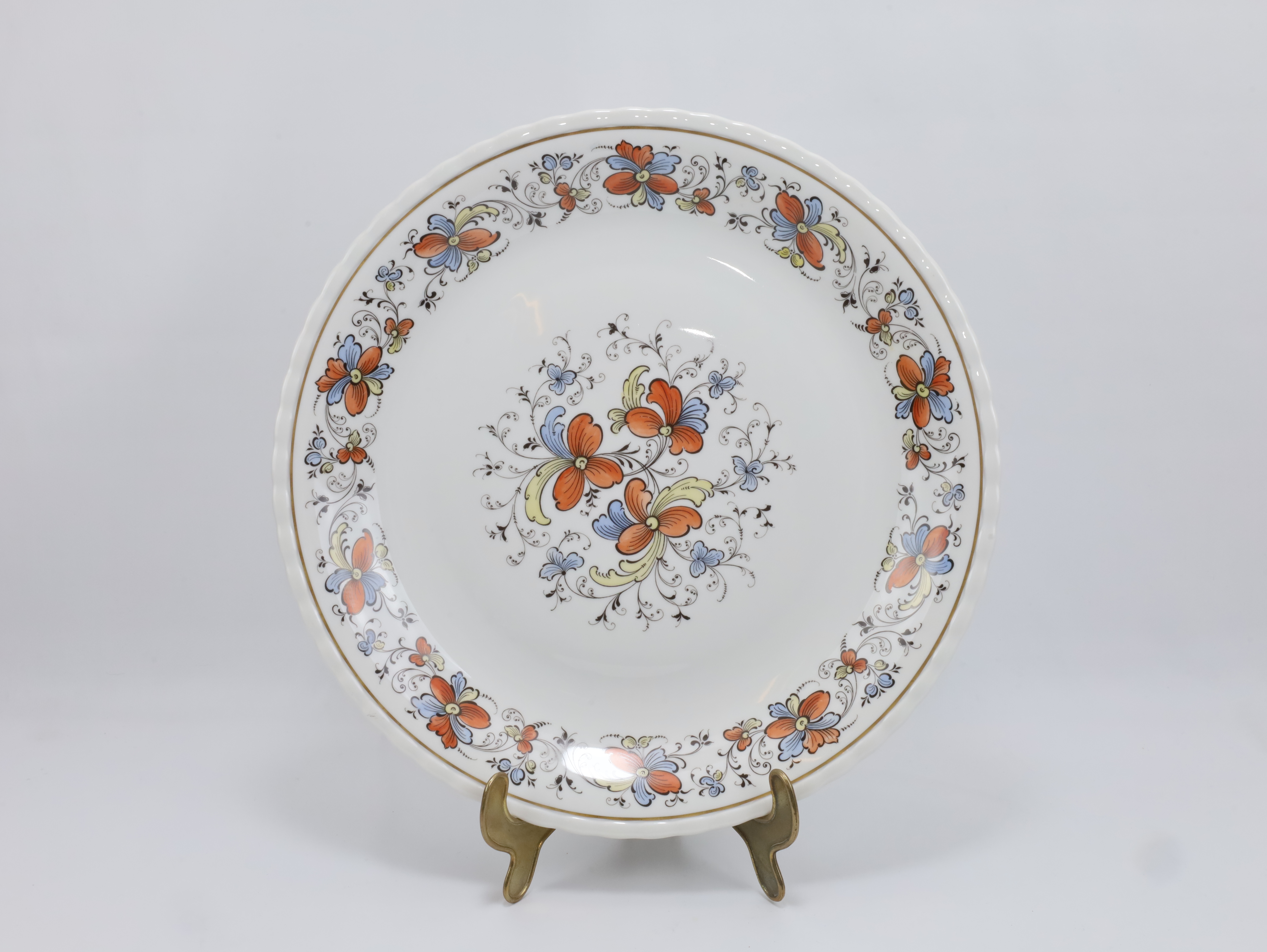 Porsgrund Porselen fat 32 cm – håndmalt av T. Rønjom 1966 – signert