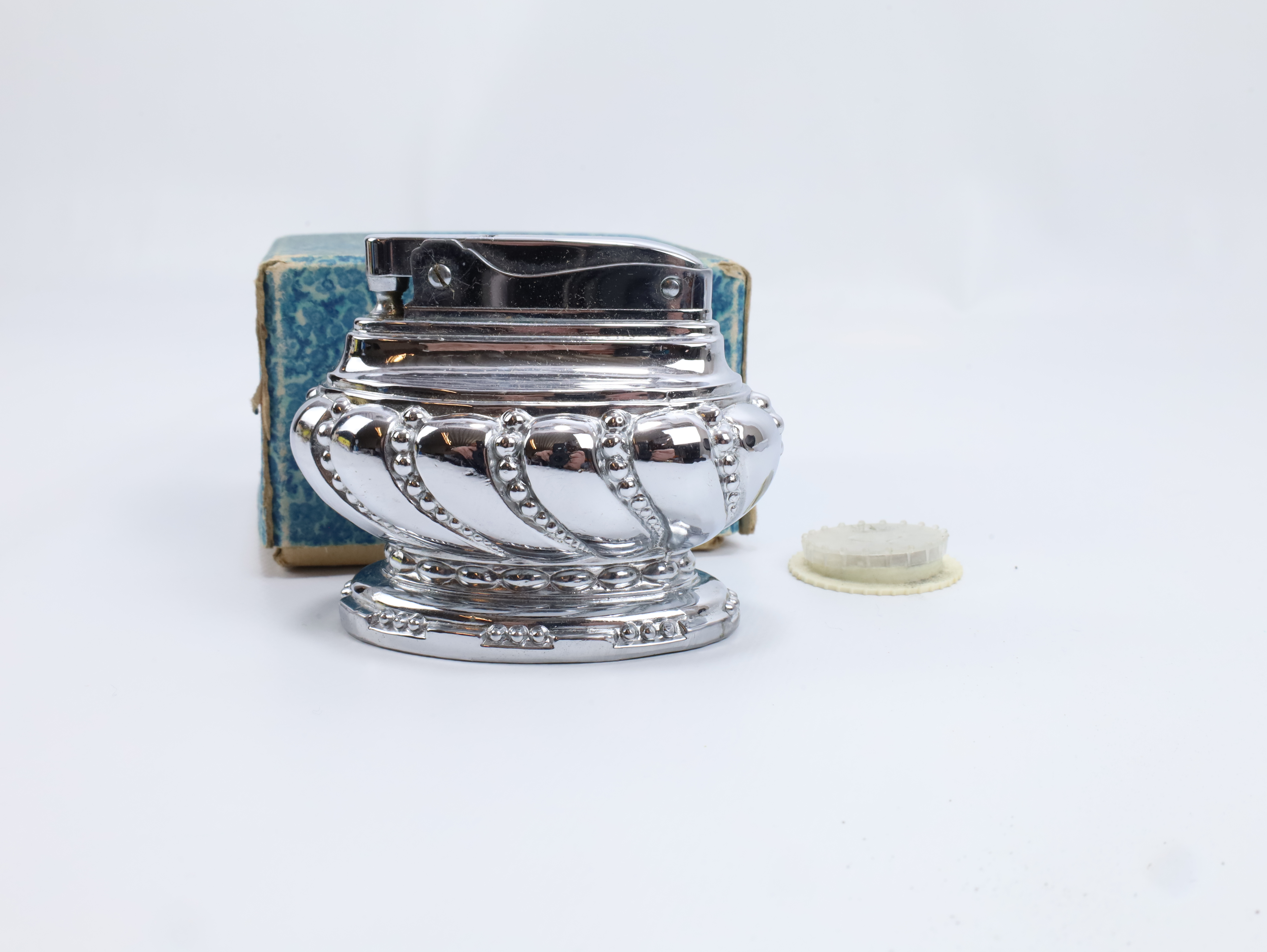 Vintage bordlighter i metall – ca. 1950–60