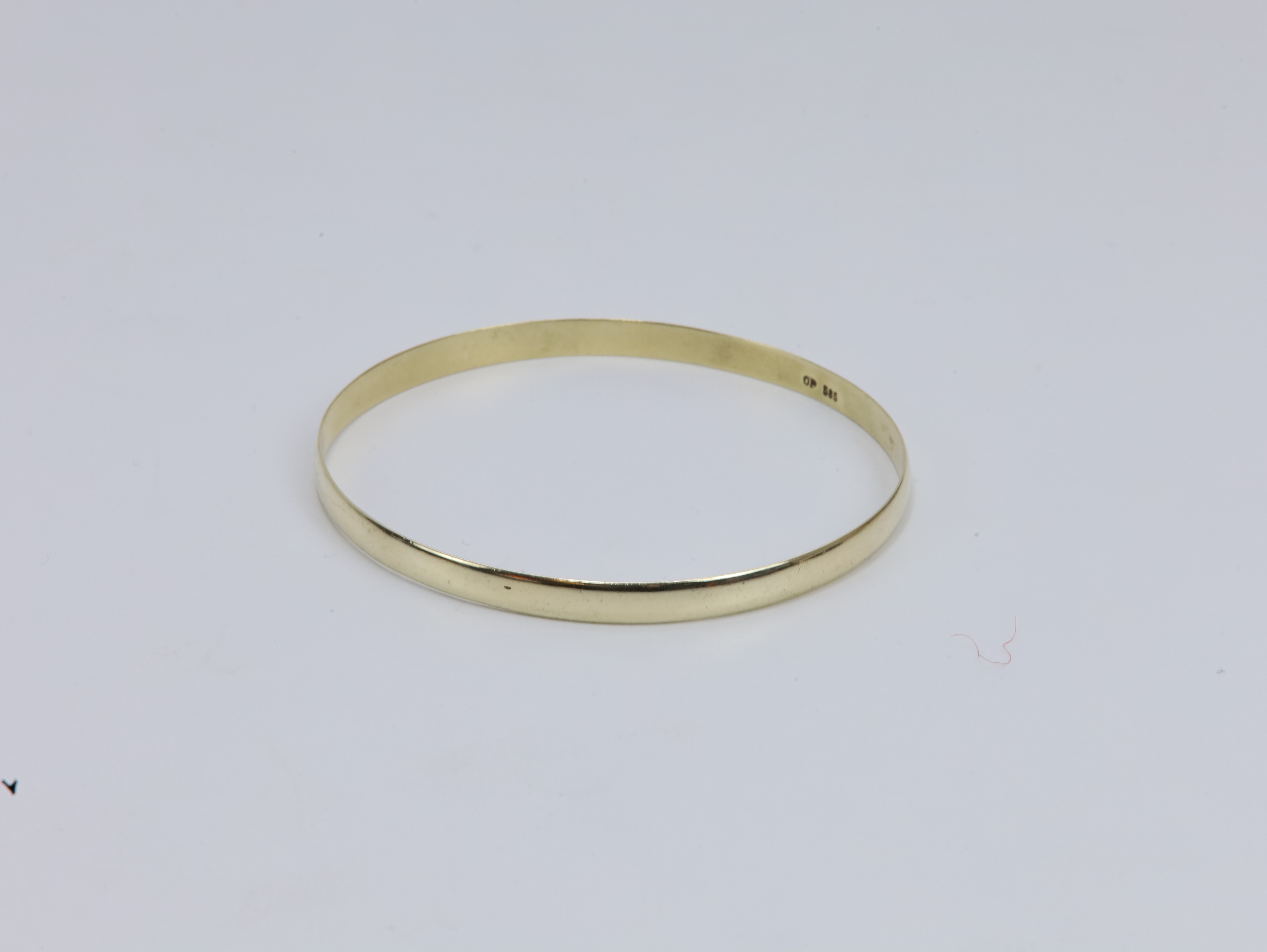 Vintage gullarmring, stemplet 585 OF, 6,6 cm bredde