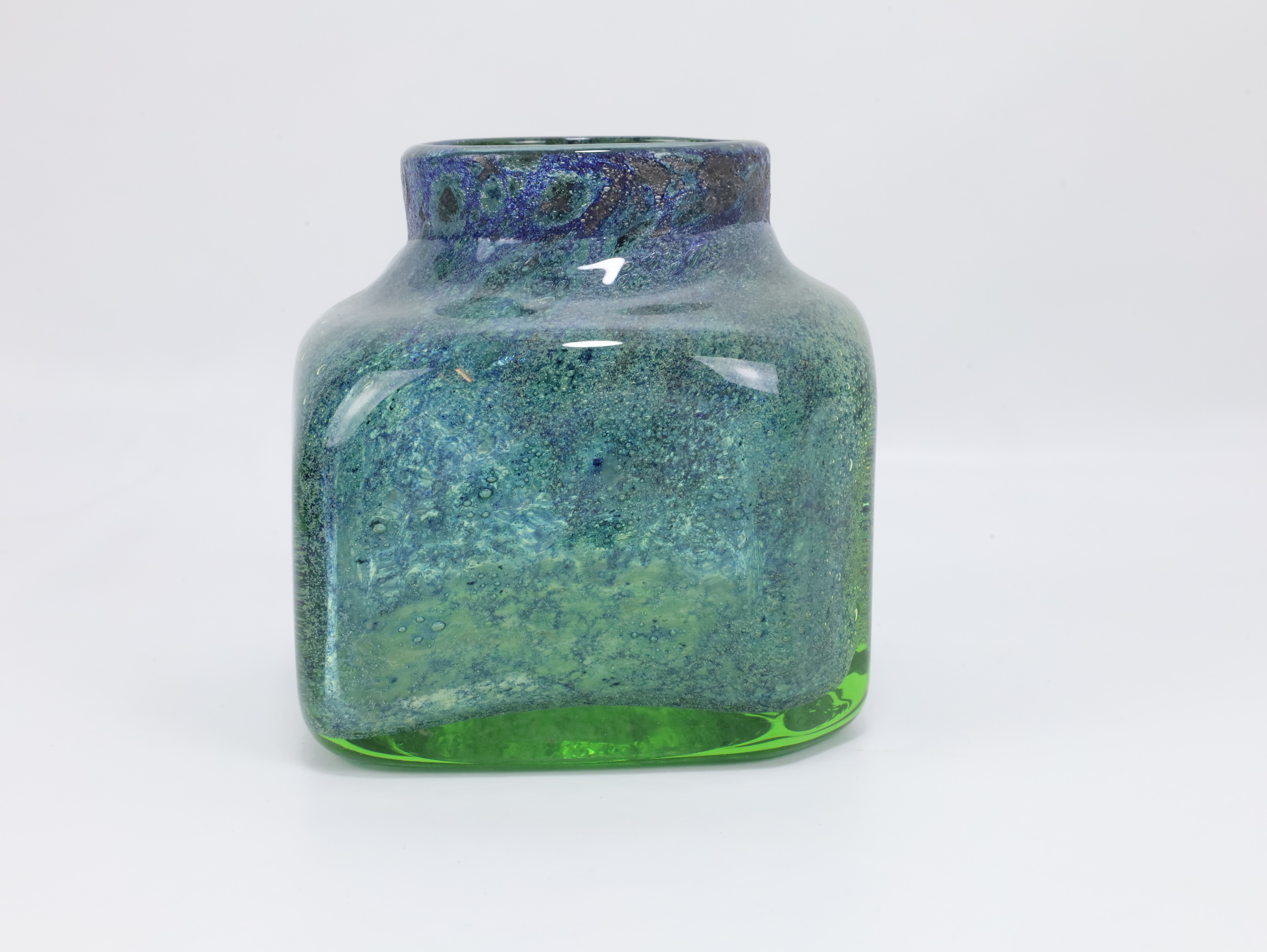 Kunstglass firkanted vase – Randsfjord Glass / Benny Motzfeldt ca. 1960–70