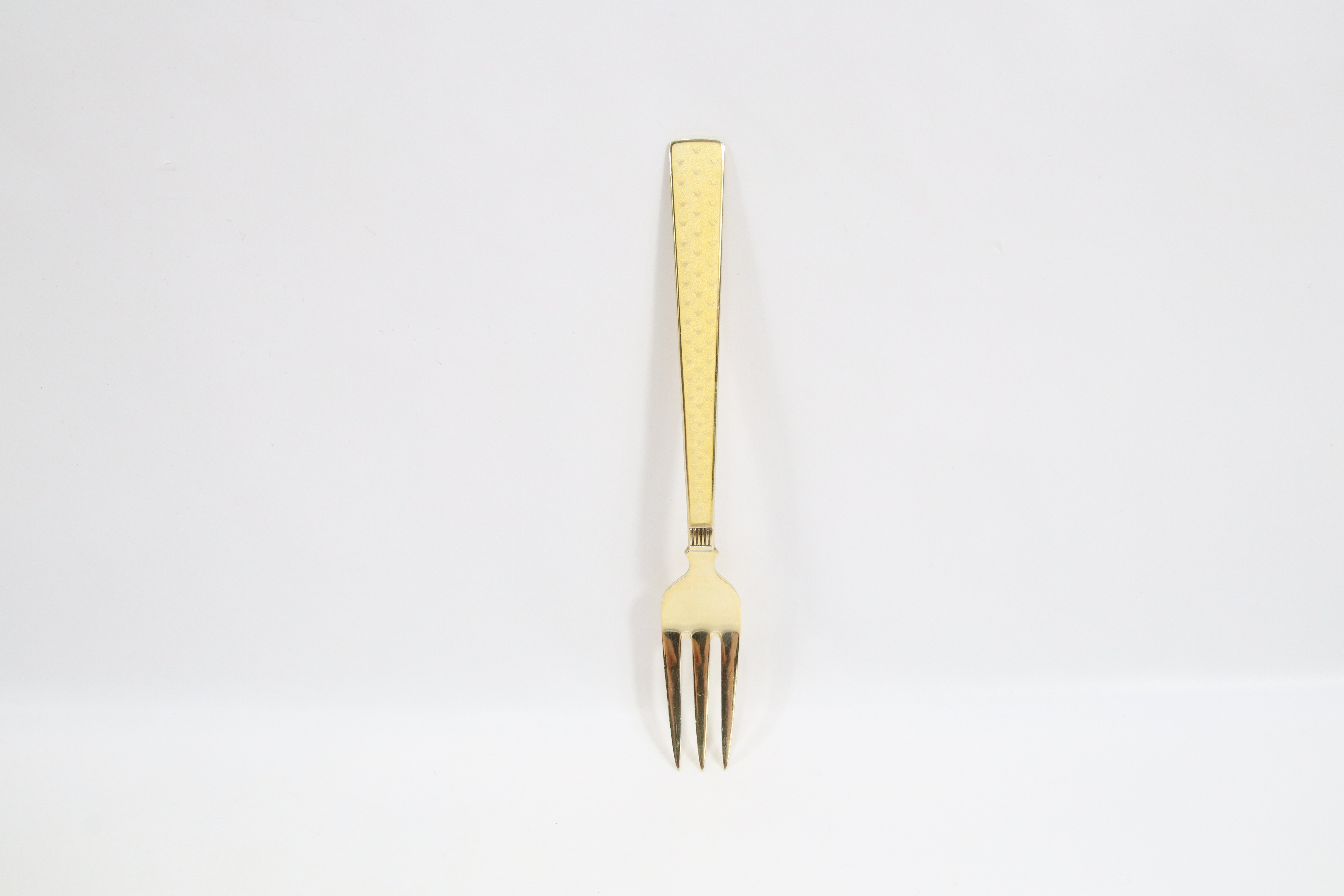 Gul emalje kakegaffel – Th. Marthinsen 1960-tallet