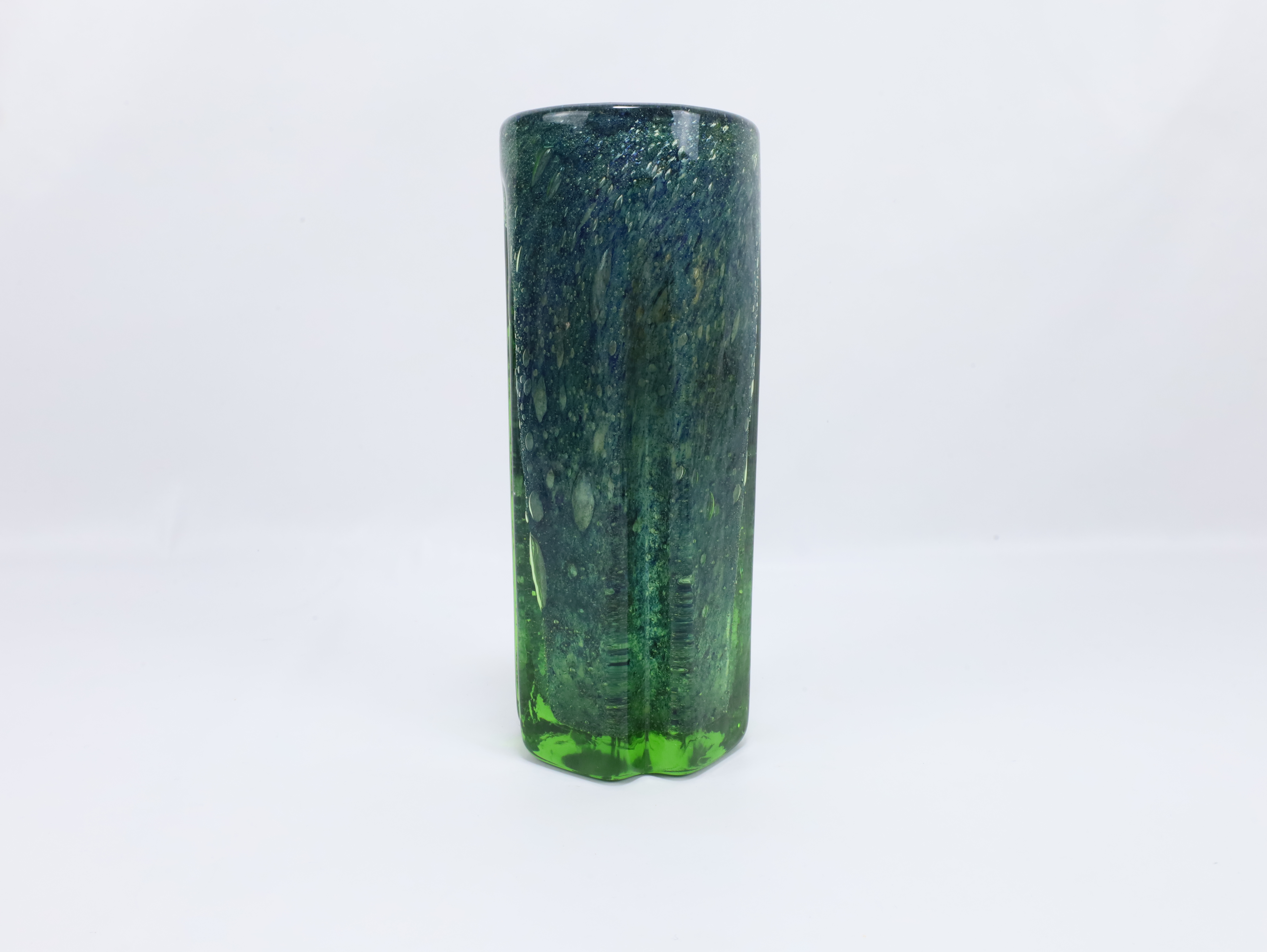 Kunstglass vase sylindrisk – Randsfjord Glass / Benny Motzfeldt ca. 1960–70